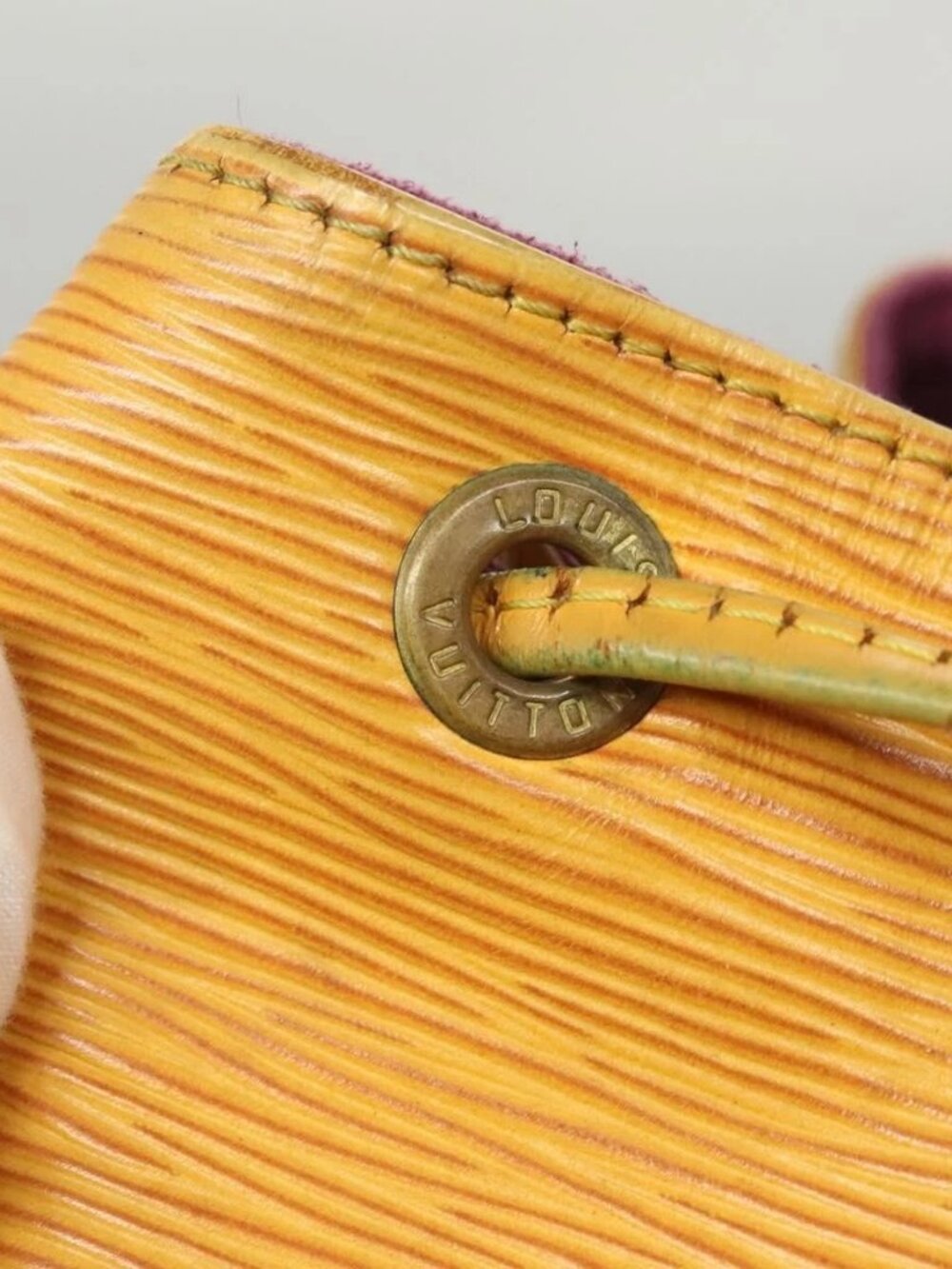 LOUIS VUITTON Epi Petit Noe Shoulder Bag Yellow M44109 LV Auth BD2091 - Picture 9 of 16